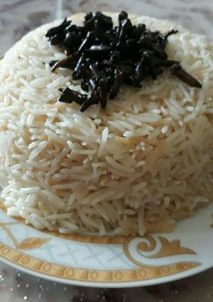 صورة لوصفة رز بلشعرية بلقرنفل...روووعة..