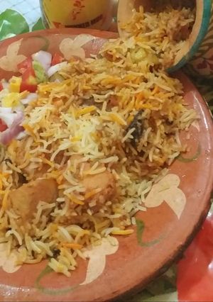 A picture of Chicken biryani.