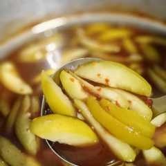 รูปของ Asinan Kedondong Asam Pedas Manis