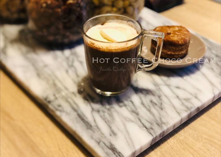 Langkah Mudah untuk Membuat Hot Coffee Choco Cream, Enak Banget