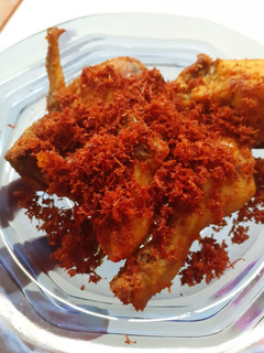 Foto resep Ayam goreng serundeng simpel