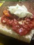 Bruschetta de tomates asados