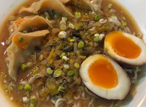 Foto principal de Ramen sencillo con sobras