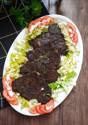 عکسی از دستور کوکو سبزی با سیب زمینی