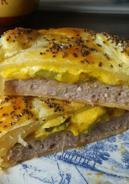 Una foto de Hamburguesa wellington 😋