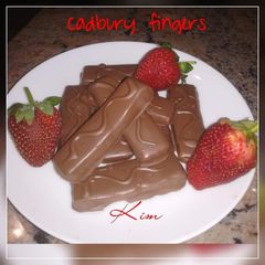 A picture of Cadbury Finger Biscuits.