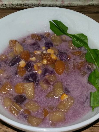 Resep Kolak ubi warna warni &amp; jagung yang Bisa Manjain Lidah