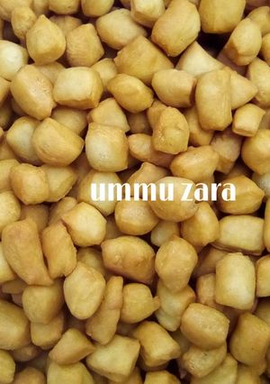 A picture of Chin chin.