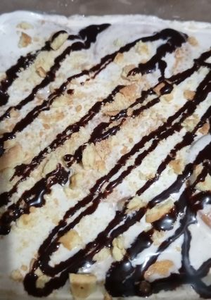 A picture of Marie biscuits delight.