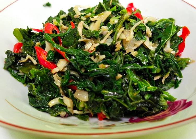 Cara membuat Tumis daun singkong teri yang lezat dan Mudah Dibuat