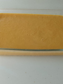 Una foto de Postre de mango (mousse)
