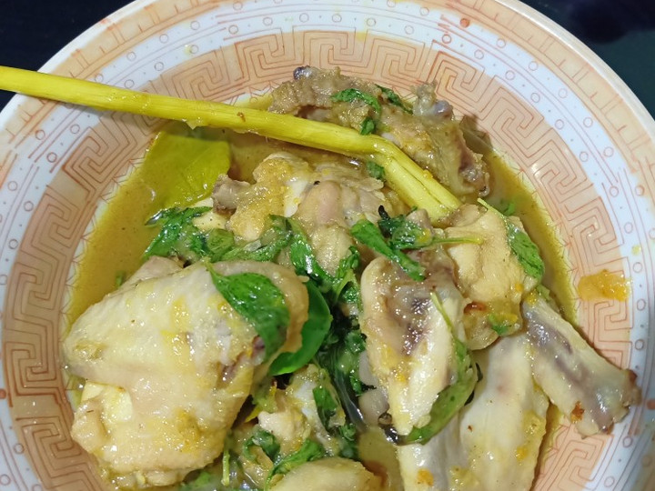 Resep Ayam Masak kuning kemangi Sederhana Dan Enak