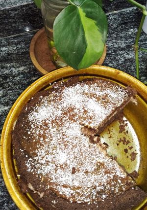 Una foto de Torta con harina integral saludable apta diabéticos sin refinados y sin azúcar🍰🍫