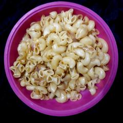 Macroni A picture of Macroni.