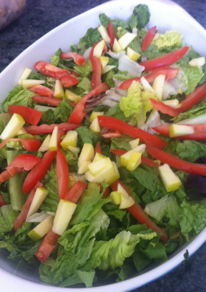 Una foto de Ensalada fresca y vinagreta