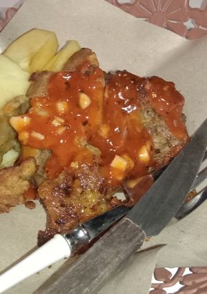 Foto resep Crispy Beef Steak with Spicy Lemon Garlic Sauce and Apple Slices