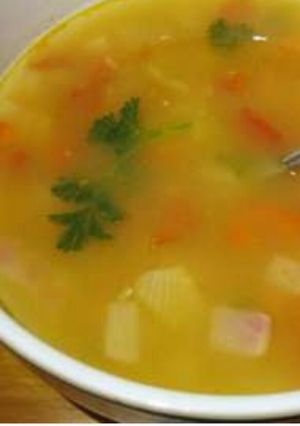 गार्लिक वेजिटेबल सूप (Garlic Vegetable Soup recipe in Hindi) रेसिपी मुख्य फोटो