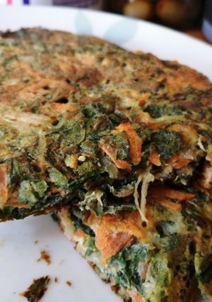 Una foto de Tortilla de acelga con zanahoria