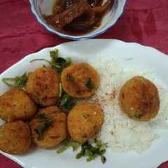 A picture of Crispy Rice Balls.