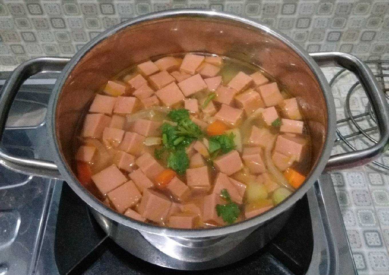 Sup Makaroni Luncheon Ayam