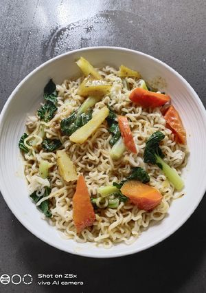 A picture of Instant Noodle.