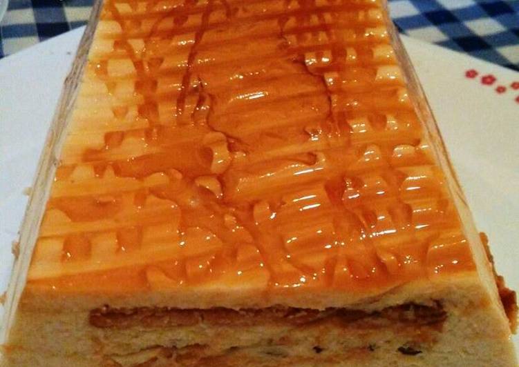 Tarta de galletas, queso y caramelo