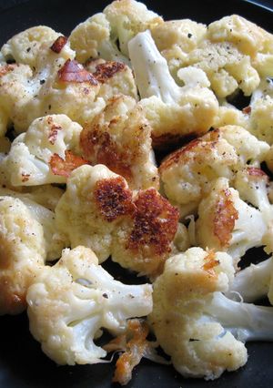 A picture of Pan-fried Garlic Cheese Cauliflower.