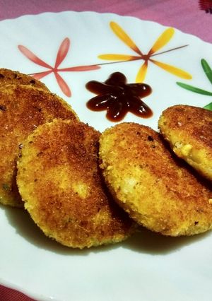 चना दाल भरी आलू टिक्की रेसिपी मुख्य फोटो