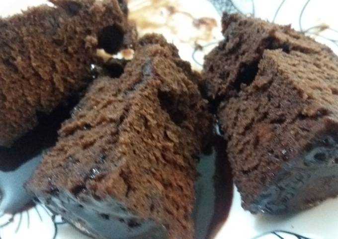 Simple Way to Prepare Favorite Chocolate fudge cake #cookpadramadan