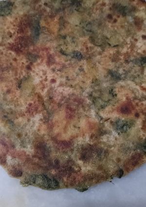 A picture of Aloo bathuwa paratha.