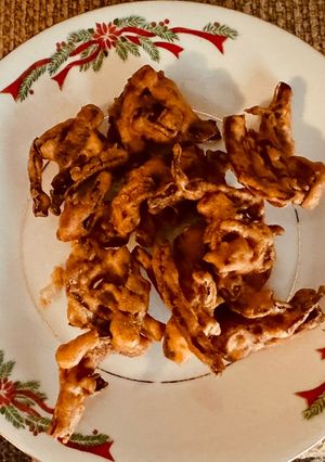 A picture of Onion Pakoda.