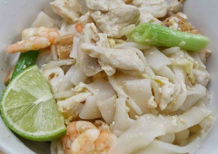Recipe of Perfect Shrimp Pad Thai