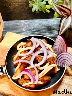 पैन फ्राई चिकन (Pan Fry Chicken recipe in Hindi) रेसिपी मुख्य फोटो