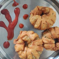 A picture of Pinwheel samosa.
