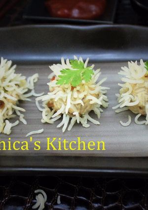 A picture of Ramadan Special - Chicken Flower Dumplings.