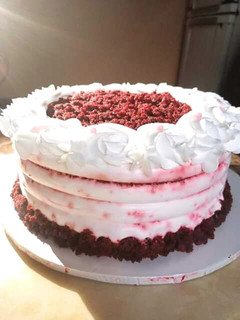 A picture of Red Velvet cake.