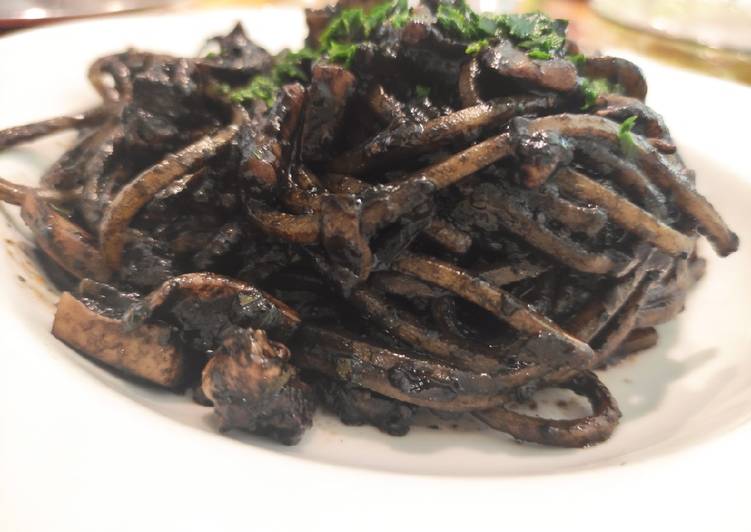 Steps to Prepare Award-winning Linguine al nero di seppia