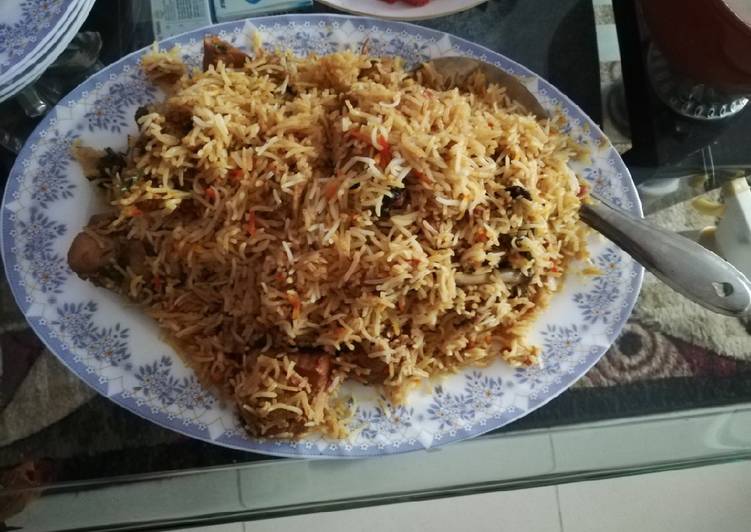 How to Prepare Favorite Chicken Biryani