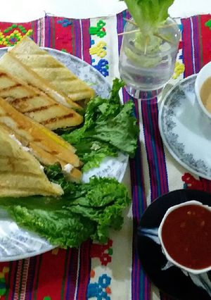 A picture of Grilled beef sandwich.