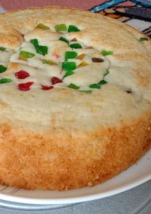 A picture of Rava Cake.