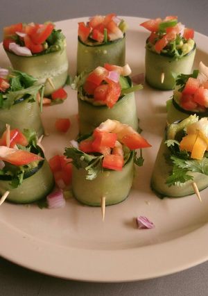 A picture of Cucumber guacamole Belle pepper rolls.