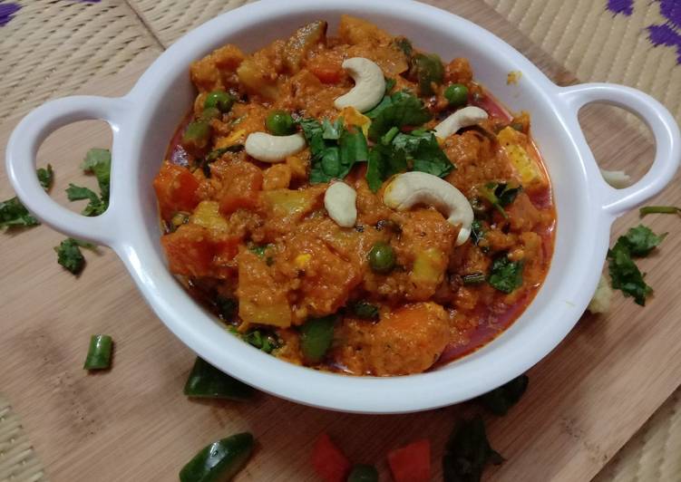 Steps to Make Homemade Restaurant style mix veg sabji