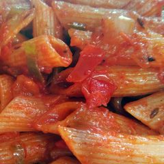 A picture of Red sauce Pasta.