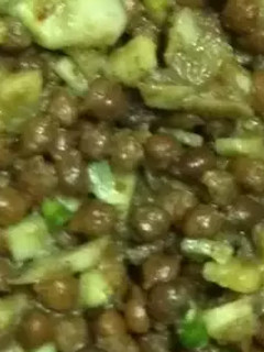 A picture of Chana chat.