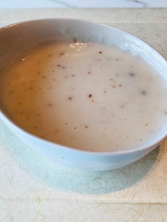 A picture of Whole wheat oat porridge.