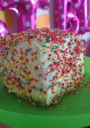 Foto resep Smashed Cake (kue ulang tahun pertama - tanpa gula)