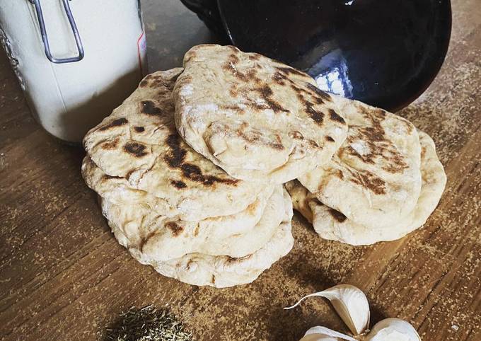 Naan à l’ail et herbes de Provence