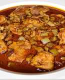 Costillas con nopales y chile