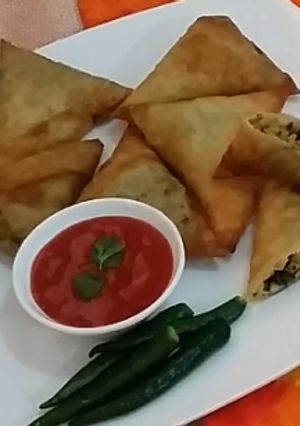 A picture of Chunky Potato Samosa.
