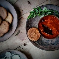 A picture of Chapdi tavo.